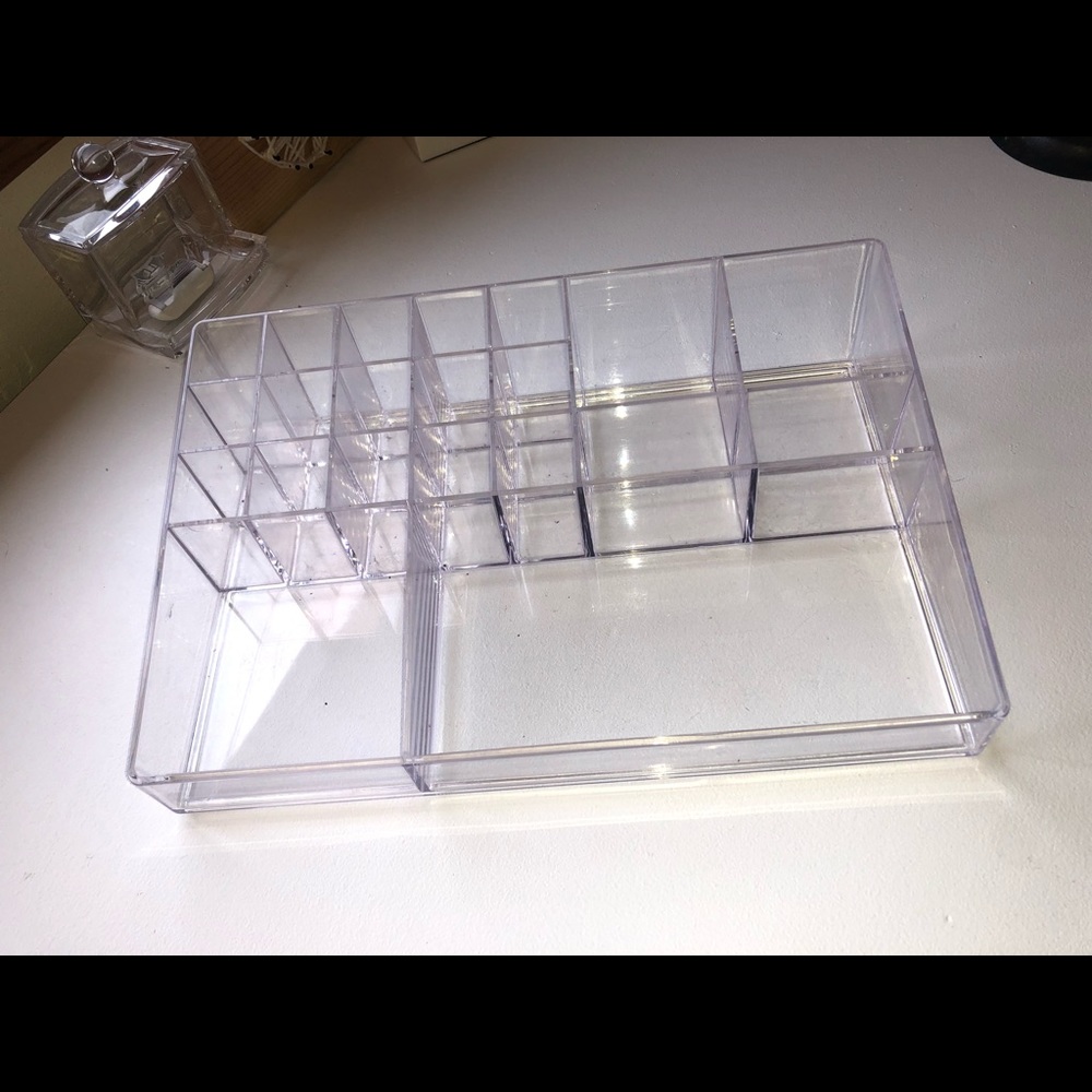 Makeup Organizer
